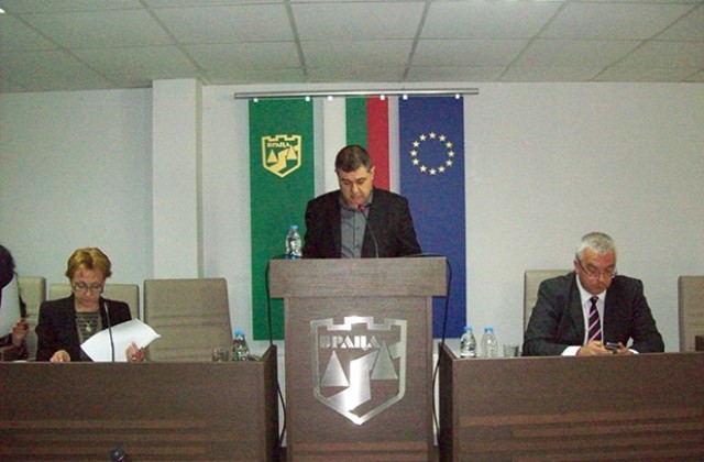 Разглеждат на второ четене наредбата за кучетата