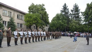 Казармата в Ловеч оживя в зрелищна възстановка на началото на