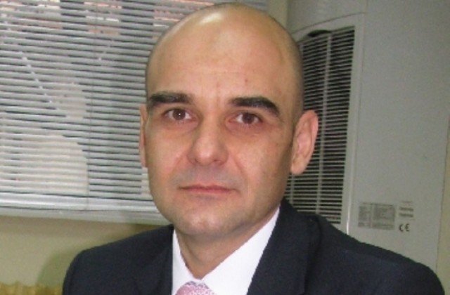 Николай Сираков: Ако не бъдат санирани панелните блокове, ще станат негодни за живеене