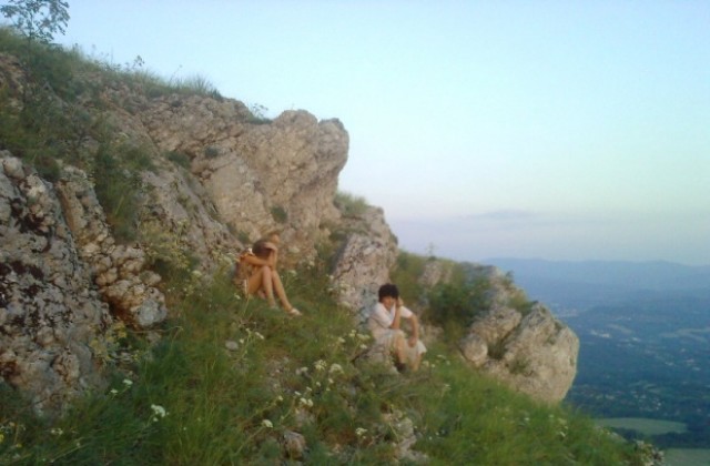 Слънчево време, следобед се очаква заоблачаване