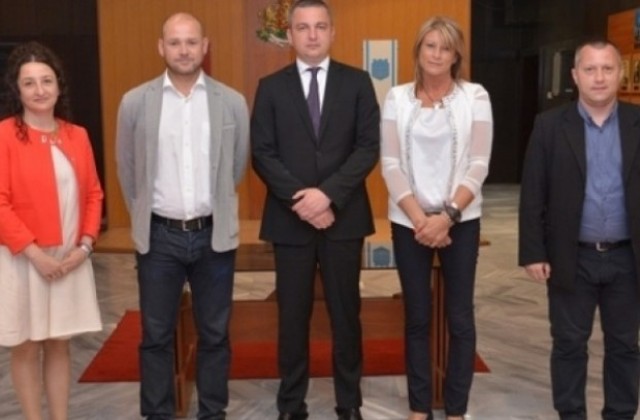 България приема Европейско по хандбал за младежи