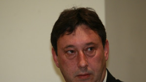 Расте броят на каналджиите които прекарват бежанци през страната