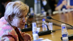 Менда Стоянова каза кога БНБ ще осъмне с нов управител