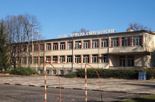 Кметът: Очаквам нова министерска заповед за сливане на ПГТС и ПГССХВТ