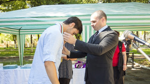 Народният представител Красен Кръстев връчи дипломи на зрелостници