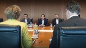 Гръцкият парламент ще подкрепи споразумение с кредиторите