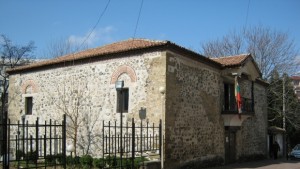 Димитринка Арабаджиева Рия представя стихосбирката си в Дупница