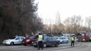 Продължават проверките за неправилно паркиране