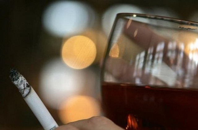 Шуменецът дава за алкохол и цигари, колкото за почивки, култура и образование взети заедно