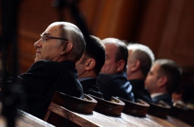 Иванов: Отсрочката за ценовия модел на тока забавя реформата в енергетиката