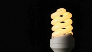 Поскъпият ток за бизнеса би вдигнал цените на стоки и