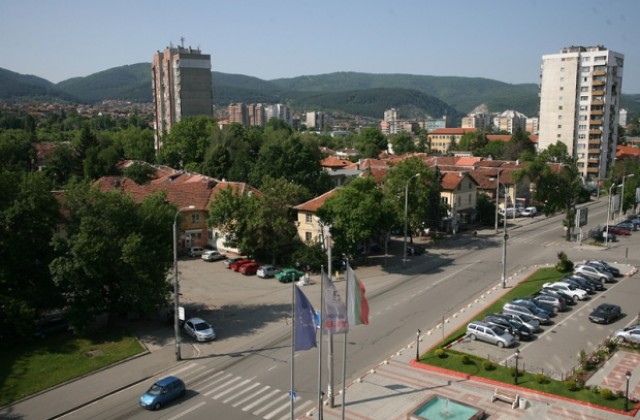 Фестивалът „Водна кула арт фест” се премества за четири дни в Перник