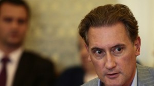 Домусчиев Да се увеличи цената на тока е наймързеливото решение