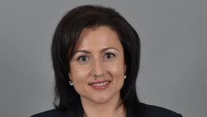 Министър Десислава Танева на Празника на черешата