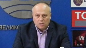 Николай Илчев с двама заместници в общинския съвет на АБВ