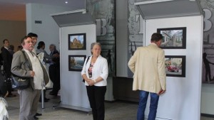 Замъците Лихтенвалде и Заксенбург са част от забележителонстите на град