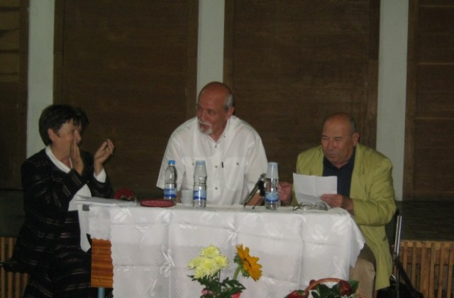 Доц. д-р Алекси Тасев представи новата си книга