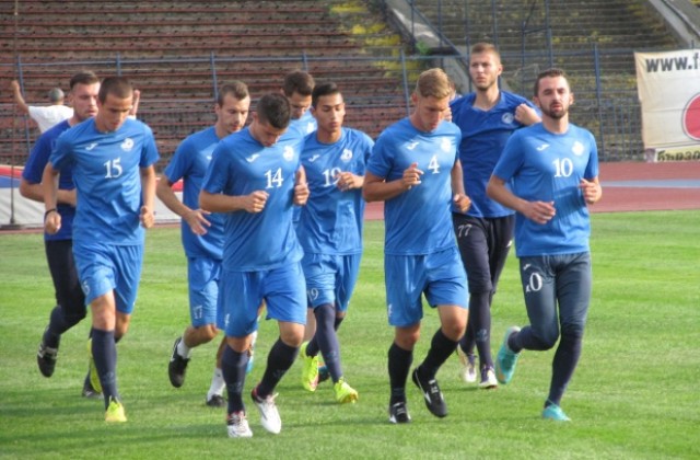 В. Великов: Представихме се прилично срещу сериозен отбор