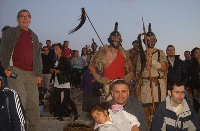 Хиляди събудиха „Духа на Перперикон”