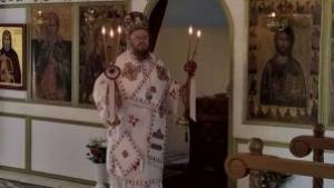 Митрополит Наум отслужи литургия в българския храм в Атина