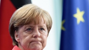 Меркел Преговори с Гърция може да има след референдума