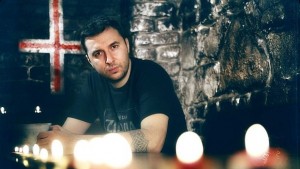 Фрактура отбелязва 17 години в ефир