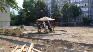 Парк 25 дка се изгражда в казанлъшкия кв Васил Левски