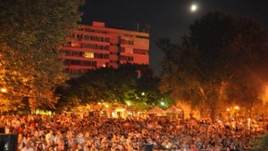 Лятно кино в квартала започва от Владиславово филми ще се