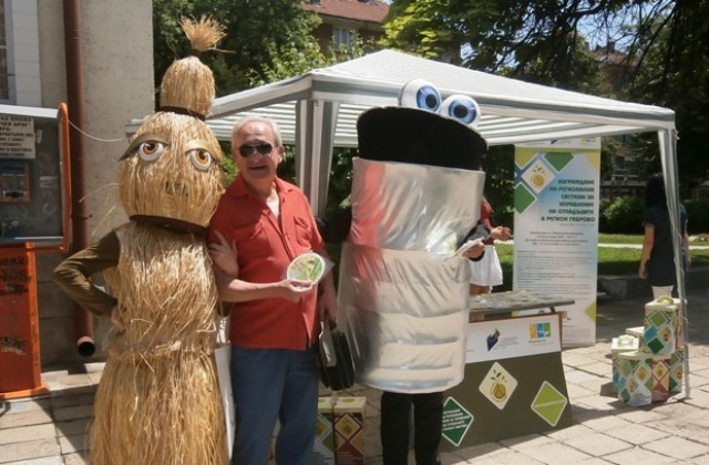 Талисманите на боклука в нов акция