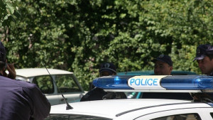 Петима задържани за телефонна измама при спецакция в Павликени и