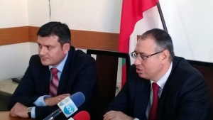 Младежки лидер на ДПС се оплаква от дискриминация заради уволнение