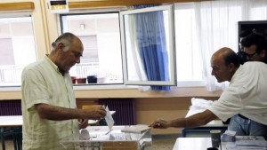 Румен Гечев Гърция гласува за това дали да стои в