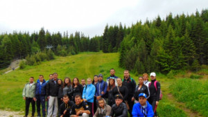 Младежи ГЕРБ от Кюстендил Благоевград Перник и Пазарджик посочиха СЕДЕМ