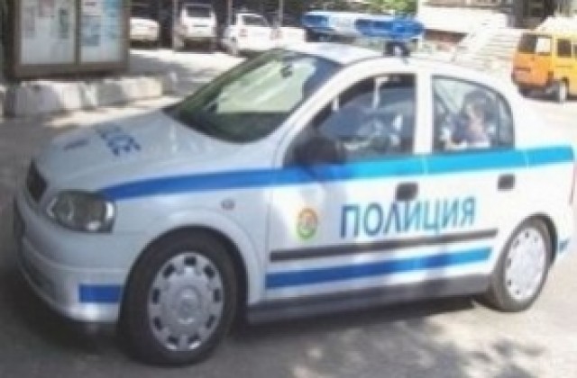Полицаи иззеха стоки-менте в Димитровград и на Капитан Андреево