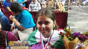 Осмокласничка преборила рака донесе злато и сребро от Москва