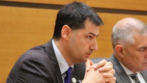 Общината се изнася от базите на МУ на Васил Априлов