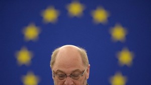 Мартин Шулц се обяви за оставане на Гърция в еврозоната