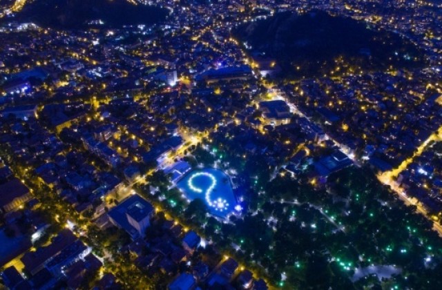 Снимка на нощен Пловдив е сред най-харесваните в света