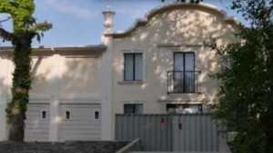 Отварят калните бани на централния плаж през август