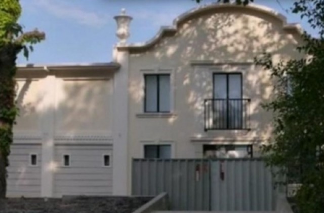 Отварят калните бани на централния плаж през август