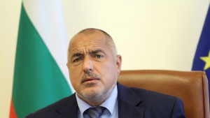 Кабинетът реши По 250 лева на първолаци наесен