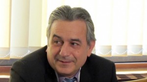 Двойка за половината мандат на Общинския съвет писа председателят му