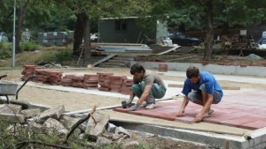 Работник почина на строителен обект