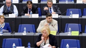 Планът Юнкер предоставя рисково финансиране на малките и средни предприятия