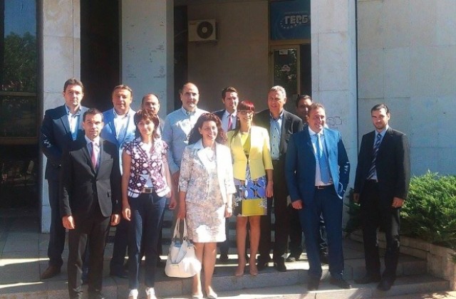 Цветан Цветанов представи кандидатите за кметове на ГЕРБ в областта