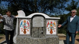 Кметът на община Плевен откри нова чешма в село Къртожабене