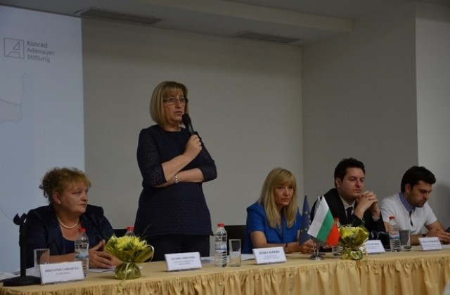 Цецка Цачева: Волята на правителството за промяна на Северозападна България е факт