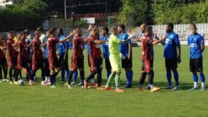 Бой прекрати контролата на Локомотив във Варна публика нахлу на