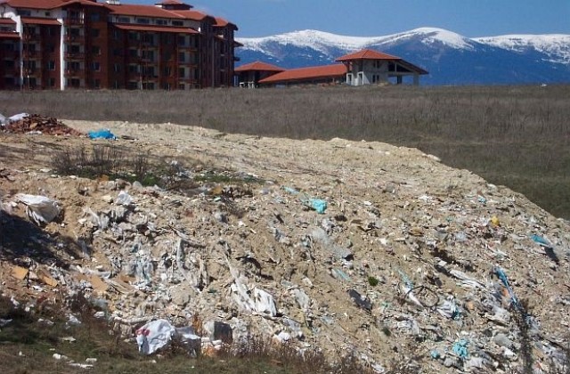 Камион без шофьор падна в пропаст