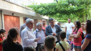 Кметът на Плевен обсъди с жители на жк Дружба изграждането